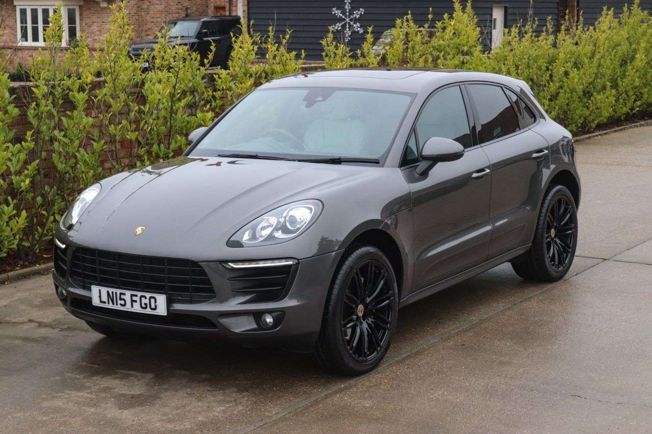 2015 PORSCHE MACAN 2015 PORSCHE MACAN
