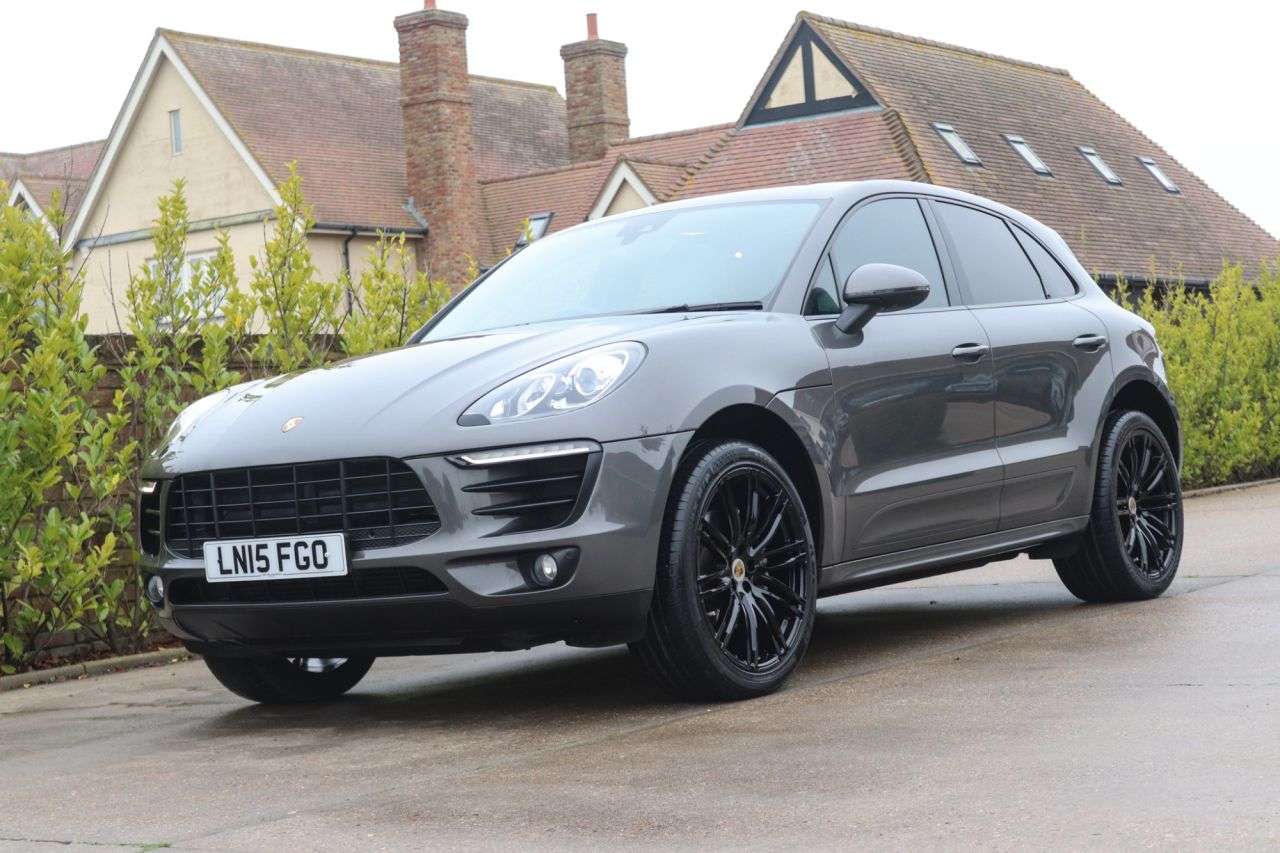 2015 PORSCHE MACAN 2015 PORSCHE MACAN