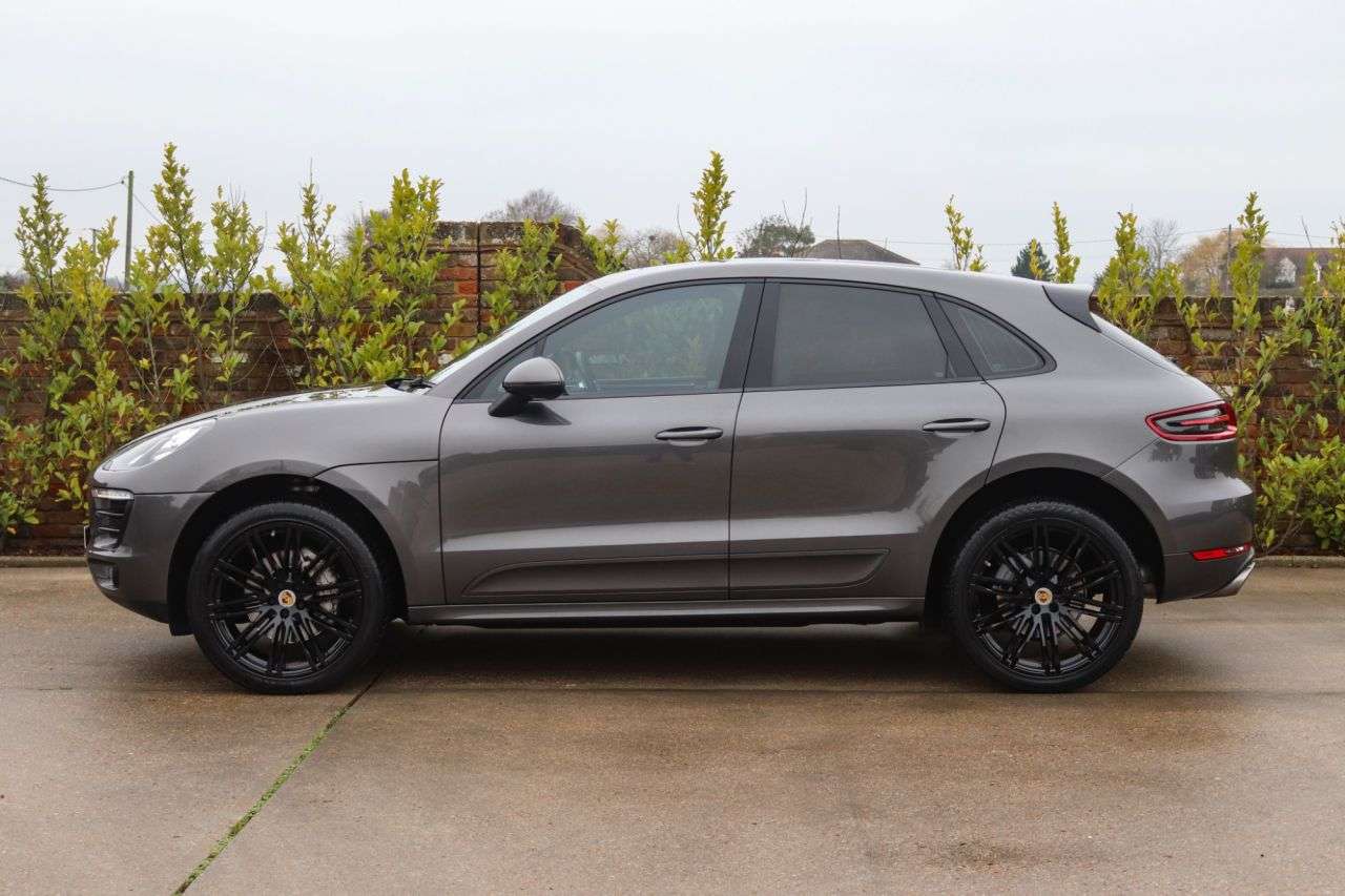 2015 PORSCHE MACAN 2015 PORSCHE MACAN
