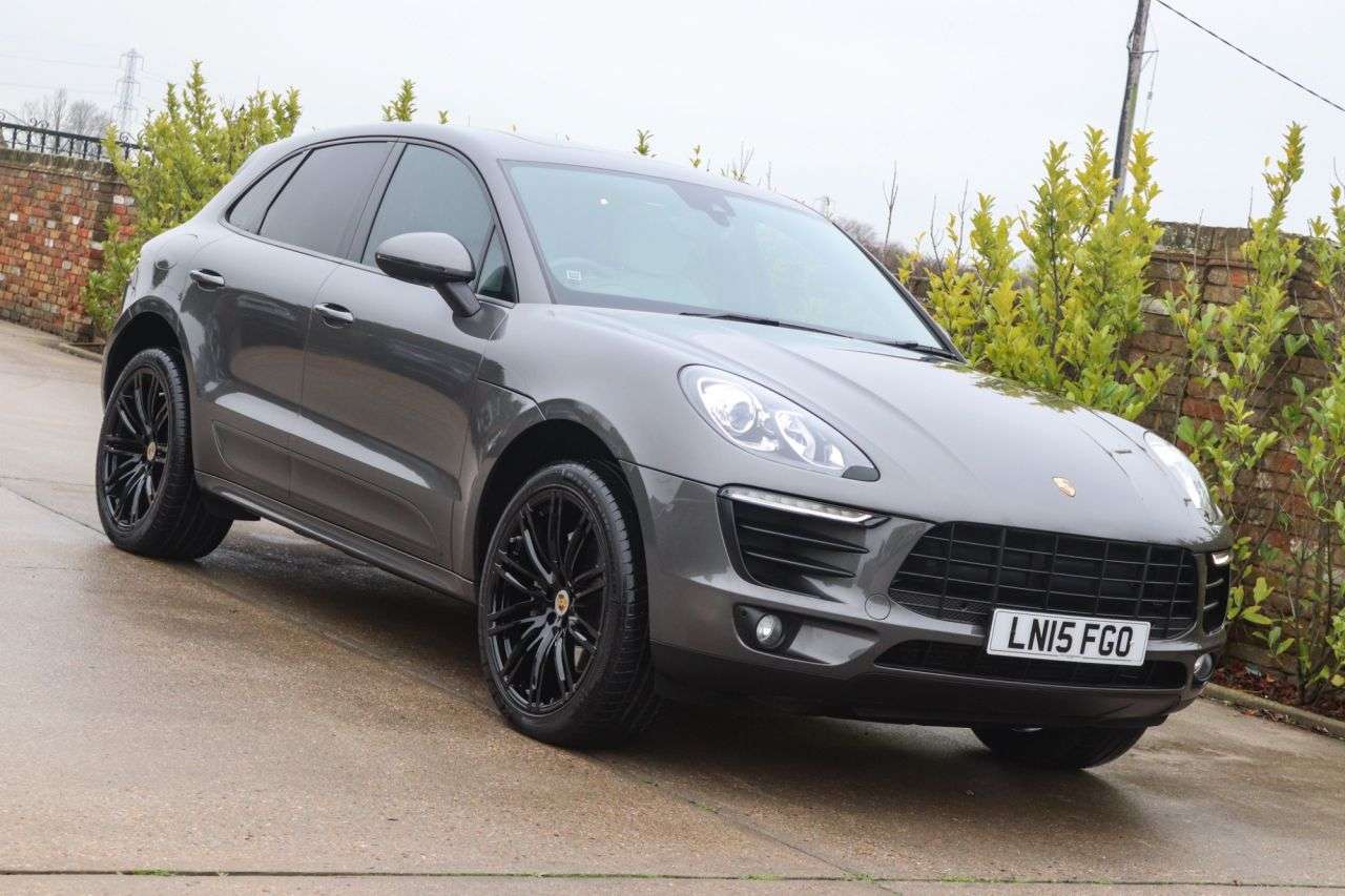 2015 PORSCHE MACAN 2015 PORSCHE MACAN