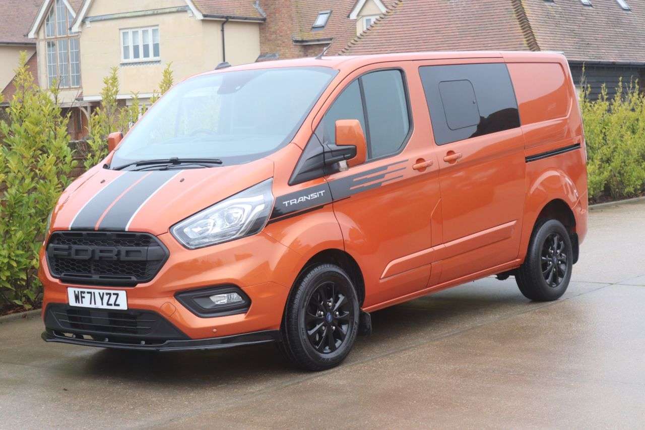 A 2021 FORD TRANSIT CUSTOM 2.0 320 EcoBlue Limited Crew Van Double Cab 5dr Diesel Manual L1 H1 Euro 6 A 2021 FORD TRANSIT CUSTOM 2.0 320 EcoBlue Limited Crew Van Double Cab 5dr Diesel Manual L1 H1 Euro 6
