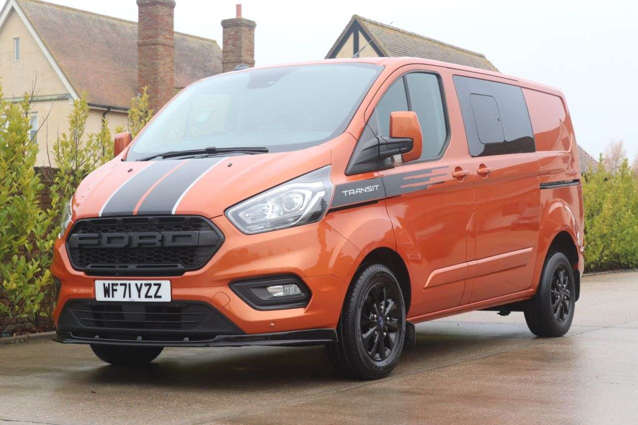 A 2021 FORD TRANSIT CUSTOM 2.0 320 EcoBlue Limited Crew Van Double Cab 5dr Diesel Manual L1 H1 Euro 6 A 2021 FORD TRANSIT CUSTOM 2.0 320 EcoBlue Limited Crew Van Double Cab 5dr Diesel Manual L1 H1 Euro 6