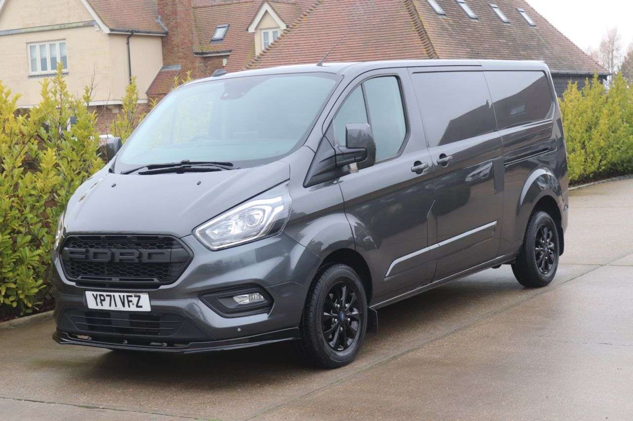 A 2021 FORD TRANSIT CUSTOM 2.0 300 EcoBlue Limited Panel Van 5dr Diesel Manual L2 H1 Euro 6 (s/s) (130 A 2021 FORD TRANSIT CUSTOM 2.0 300 EcoBlue Limited Panel Van 5dr Diesel Manual L2 H1 Euro 6 (s/s) (130