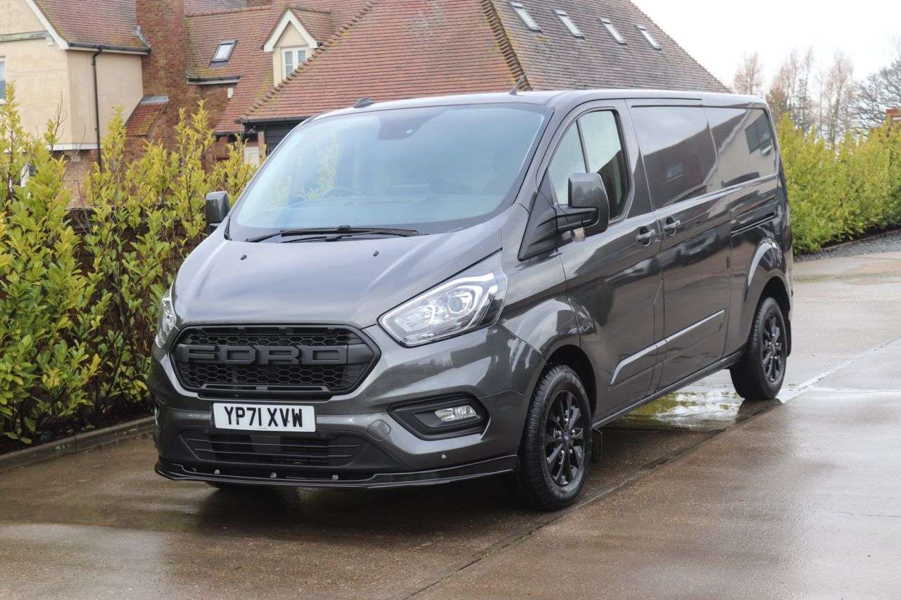 A 2021 FORD TRANSIT CUSTOM 2.0 300 EcoBlue Limited Panel Van 5dr Diesel Manual L2 H1 Euro 6 (s/s) (130 A 2021 FORD TRANSIT CUSTOM 2.0 300 EcoBlue Limited Panel Van 5dr Diesel Manual L2 H1 Euro 6 (s/s) (130