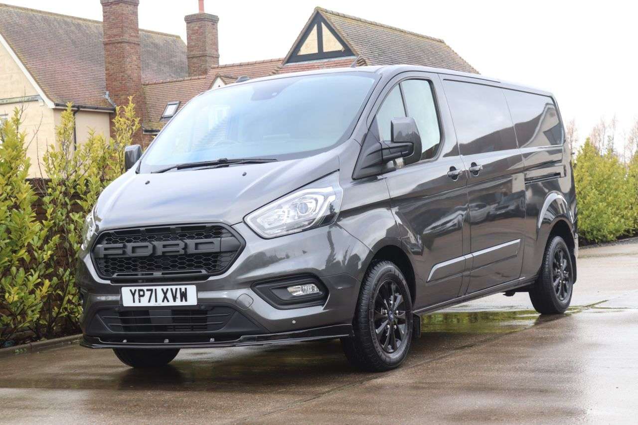 A 2021 FORD TRANSIT CUSTOM 2.0 300 EcoBlue Limited Panel Van 5dr Diesel Manual L2 H1 Euro 6 (s/s) (130 A 2021 FORD TRANSIT CUSTOM 2.0 300 EcoBlue Limited Panel Van 5dr Diesel Manual L2 H1 Euro 6 (s/s) (130