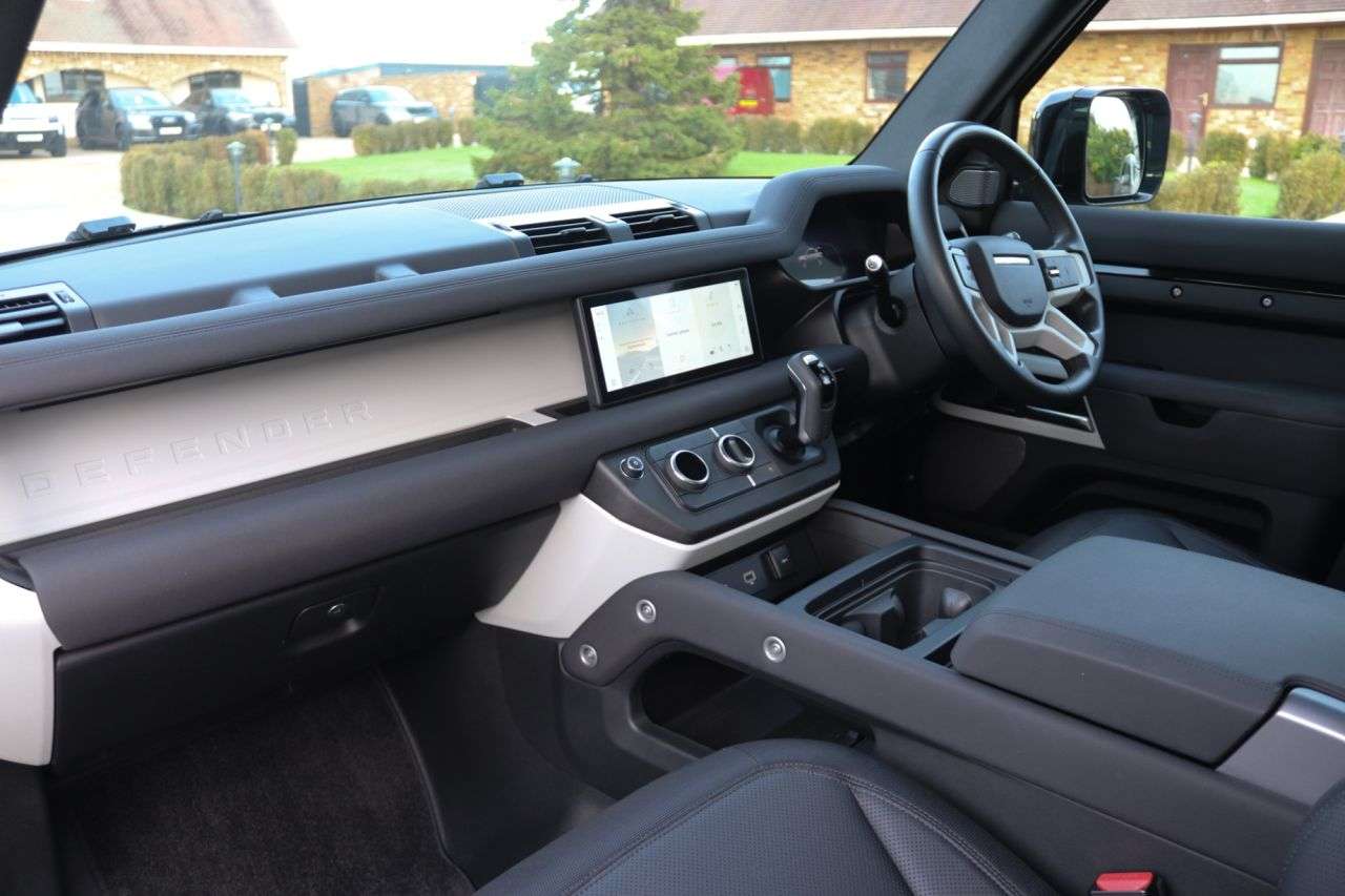 2022 LAND ROVER DEFENDER 2022 LAND ROVER DEFENDER