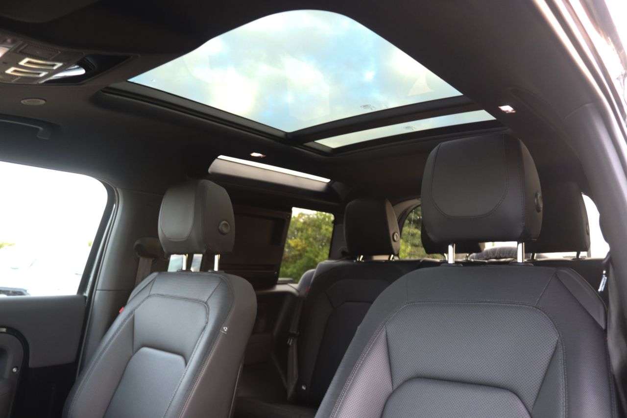 2022 LAND ROVER DEFENDER 2022 LAND ROVER DEFENDER