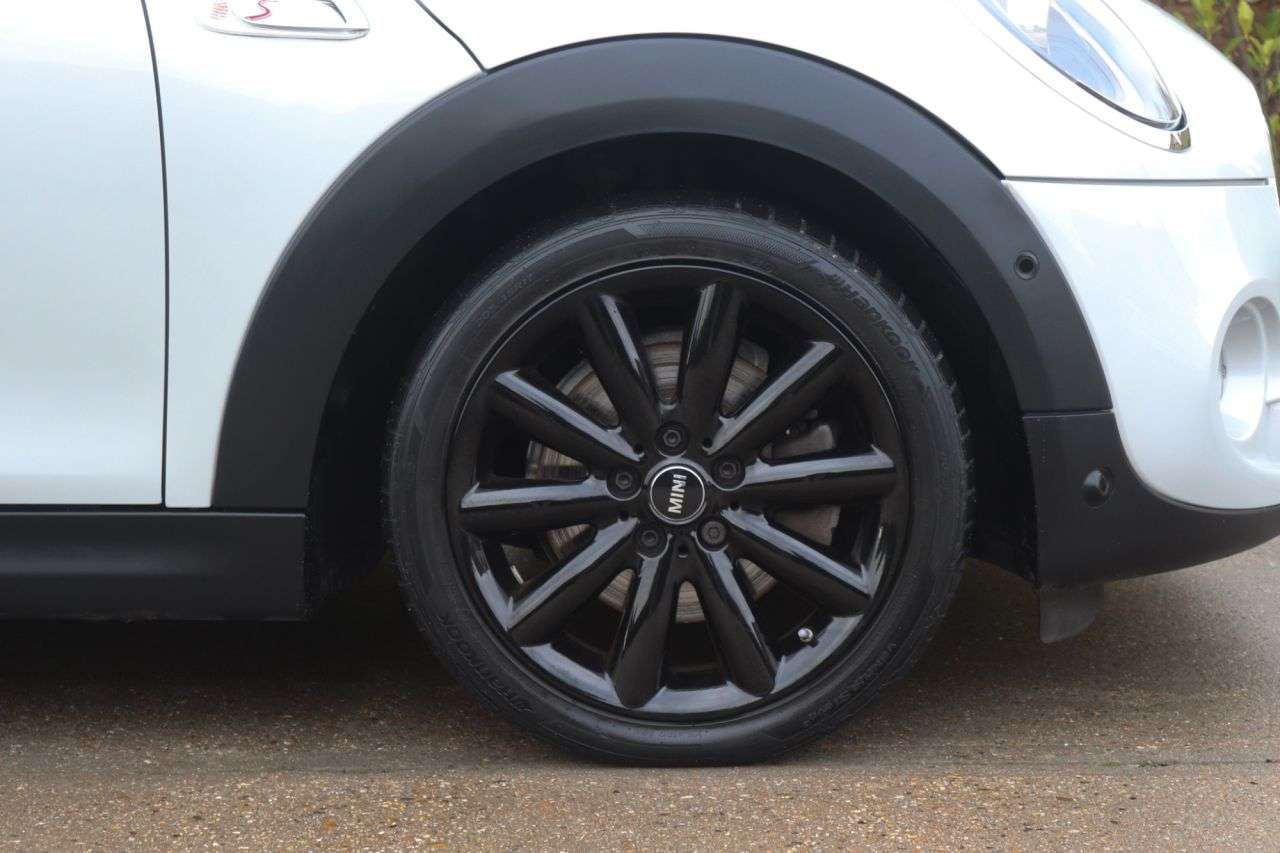 0 MINI CONVERTIBLE 0 MINI CONVERTIBLE