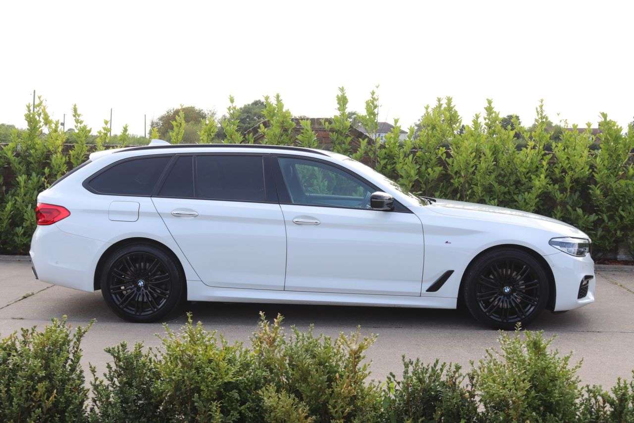 2017 BMW 5 SERIES 2017 BMW 5 SERIES