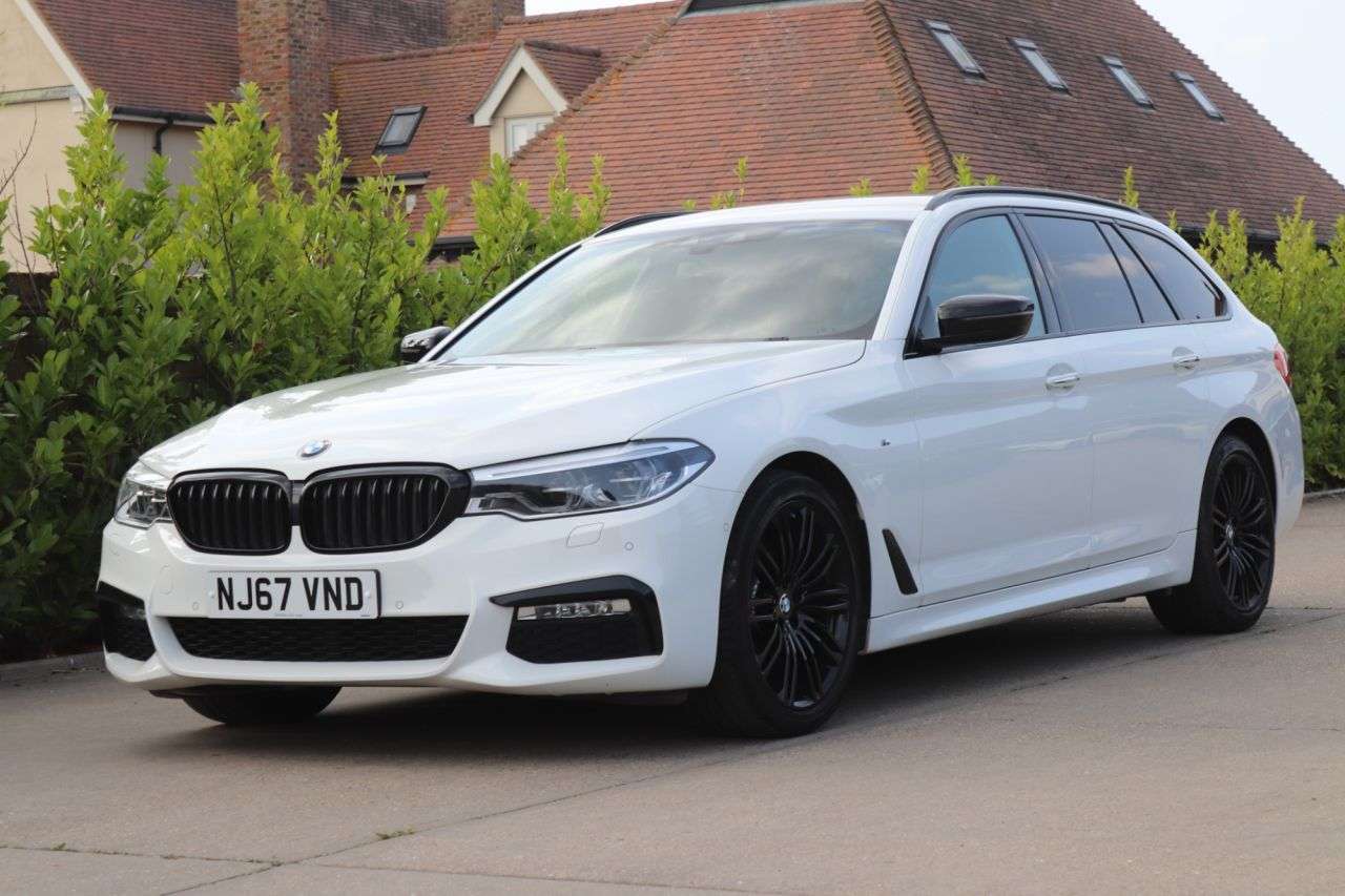 A 2017 BMW 5 SERIES 2.0 520d M Sport Touring 5dr Diesel Auto Euro 6 (s/s) (190 ps) A 2017 BMW 5 SERIES 2.0 520d M Sport Touring 5dr Diesel Auto Euro 6 (s/s) (190 ps)