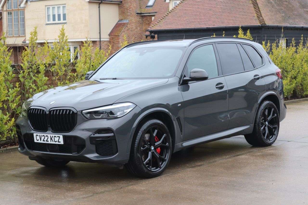 A 0 BMW X5 3.0 30d MHT M Sport SUV 5dr Diesel Hybrid Auto xDrive Euro 6 (s/s) (286 ps) A 0 BMW X5 3.0 30d MHT M Sport SUV 5dr Diesel Hybrid Auto xDrive Euro 6 (s/s) (286 ps)