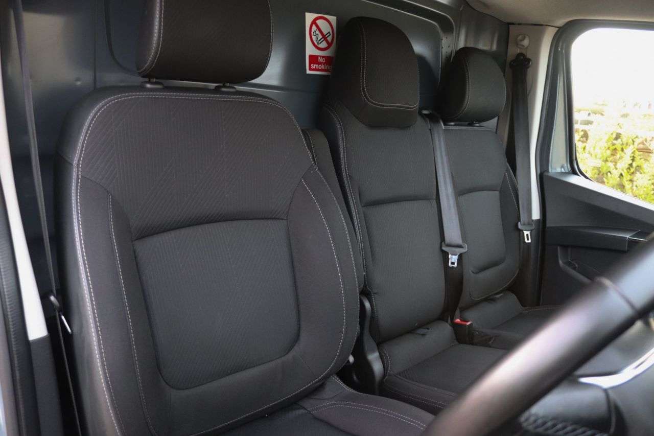 2023 RENAULT TRAFIC 2023 RENAULT TRAFIC