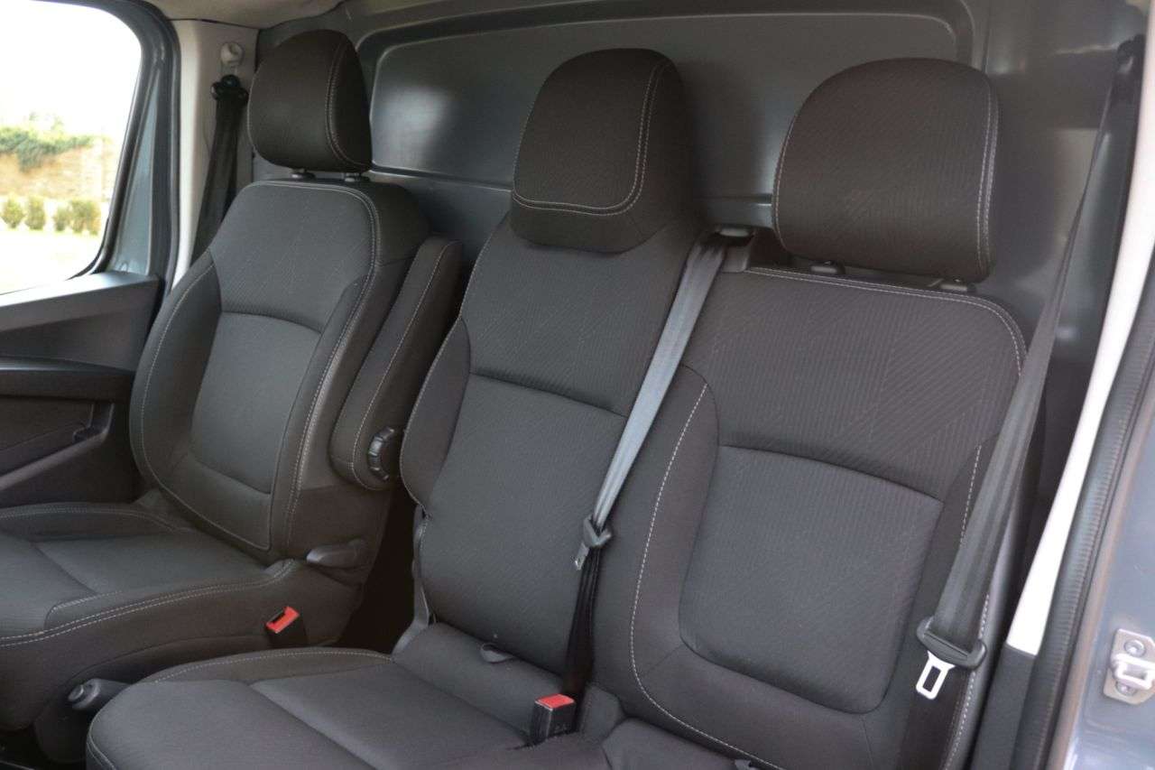 2023 RENAULT TRAFIC 2023 RENAULT TRAFIC