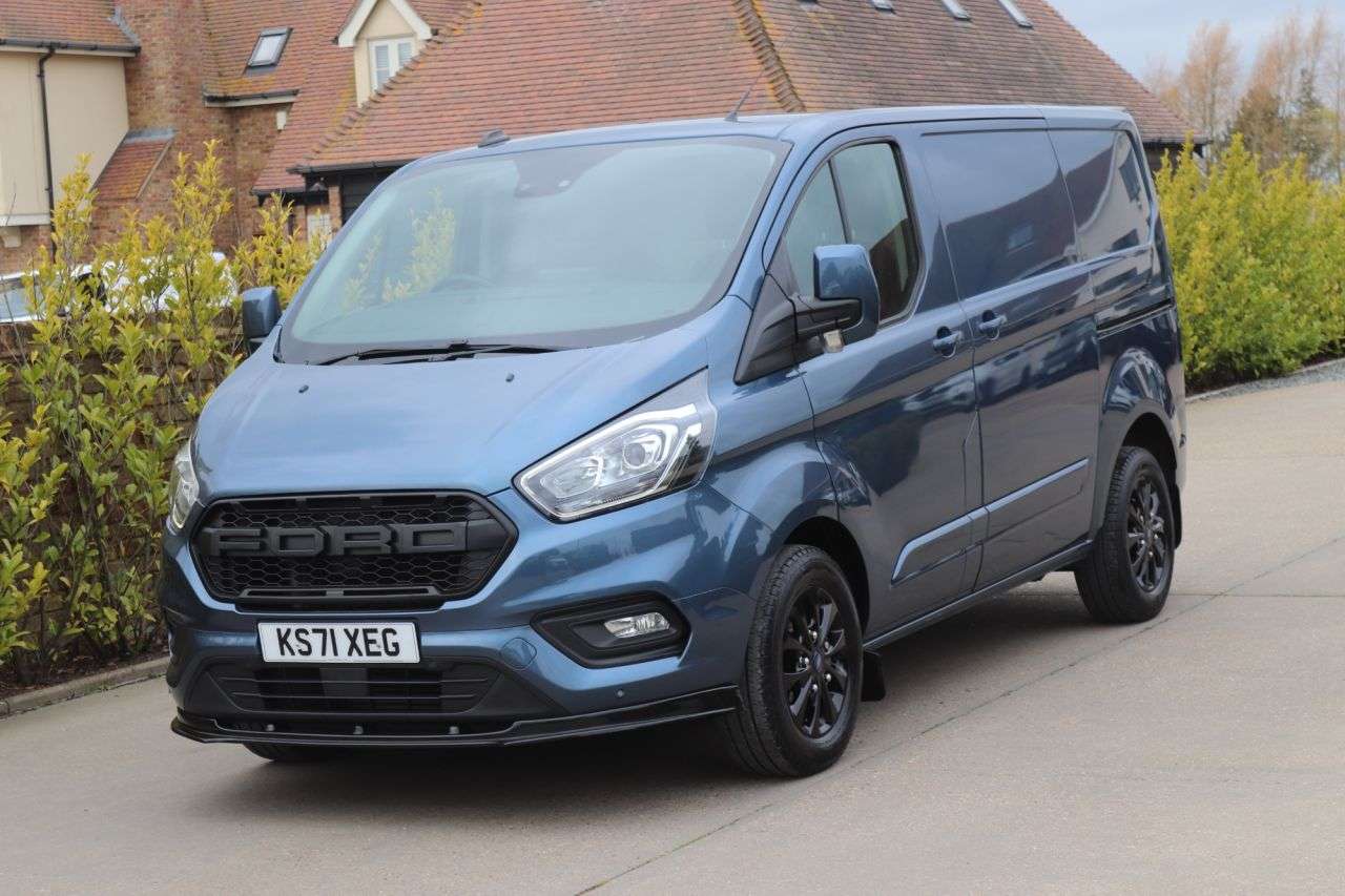 A 2022 FORD TRANSIT CUSTOM 2.0 300 EcoBlue Limited Panel Van 5dr Diesel Manual L1 H1 Euro 6 (s/s) (130 A 2022 FORD TRANSIT CUSTOM 2.0 300 EcoBlue Limited Panel Van 5dr Diesel Manual L1 H1 Euro 6 (s/s) (130