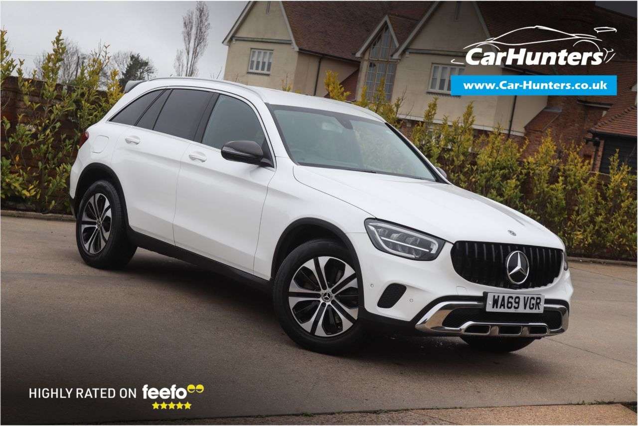 A 2019 MERCEDES-BENZ GLC 2.0 GLC220d Sport SUV 5dr Diesel G-Tronic+ 4MATIC Euro 6 (s/s) (194 ps) A 2019 MERCEDES-BENZ GLC 2.0 GLC220d Sport SUV 5dr Diesel G-Tronic+ 4MATIC Euro 6 (s/s) (194 ps)