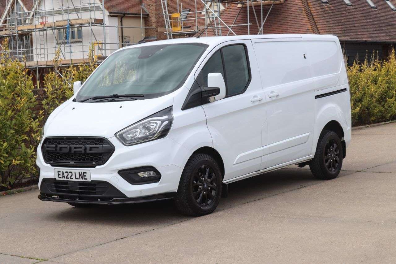 A 2022 FORD TRANSIT CUSTOM 2.0 280 EcoBlue Limited Panel Van 5dr Diesel Manual L1 H1 Euro 6 (s/s) (130 A 2022 FORD TRANSIT CUSTOM 2.0 280 EcoBlue Limited Panel Van 5dr Diesel Manual L1 H1 Euro 6 (s/s) (130