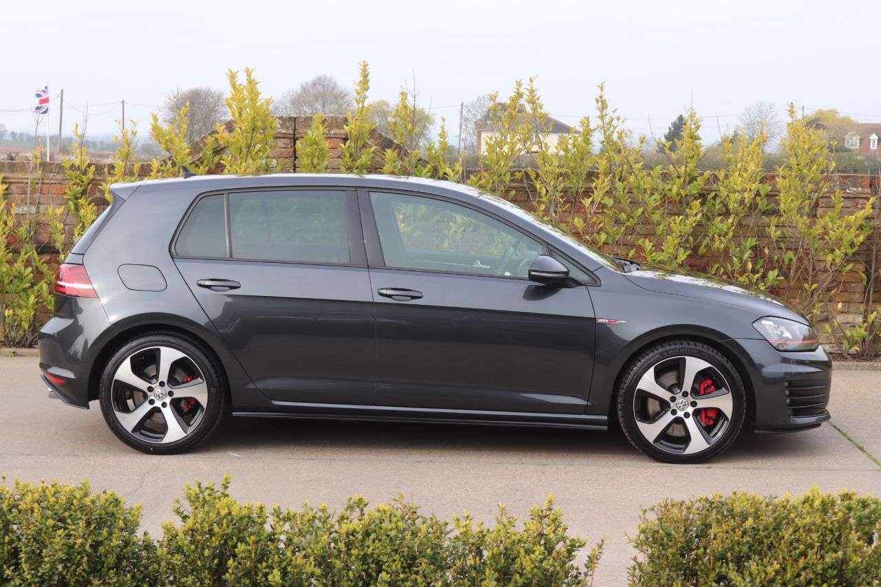 2014 VOLKSWAGEN GOLF 2014 VOLKSWAGEN GOLF