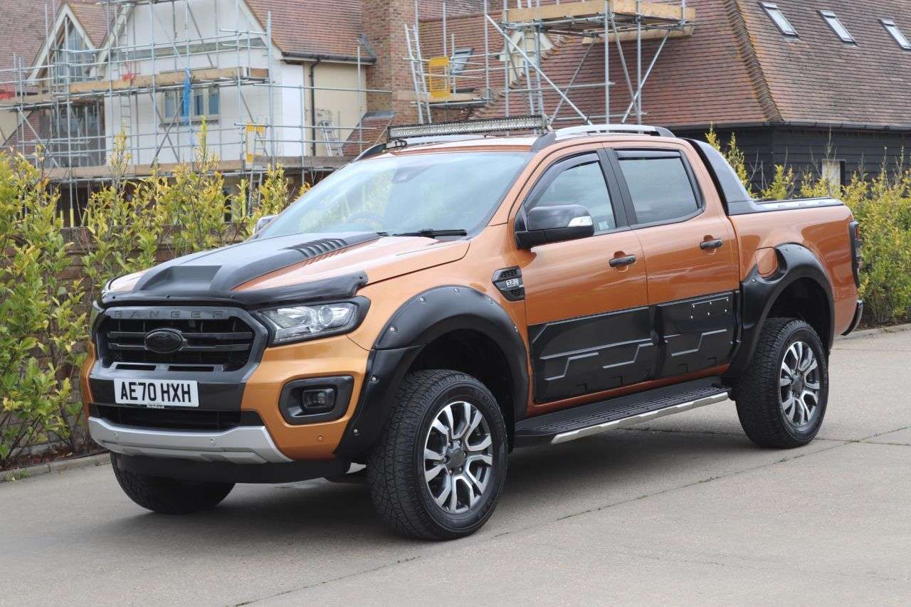 A 2020 FORD RANGER 3.2 TDCi Wildtrak Pickup Double Cab 4dr Diesel Auto 4WD Euro 6 (s/s) (200 p A 2020 FORD RANGER 3.2 TDCi Wildtrak Pickup Double Cab 4dr Diesel Auto 4WD Euro 6 (s/s) (200 p