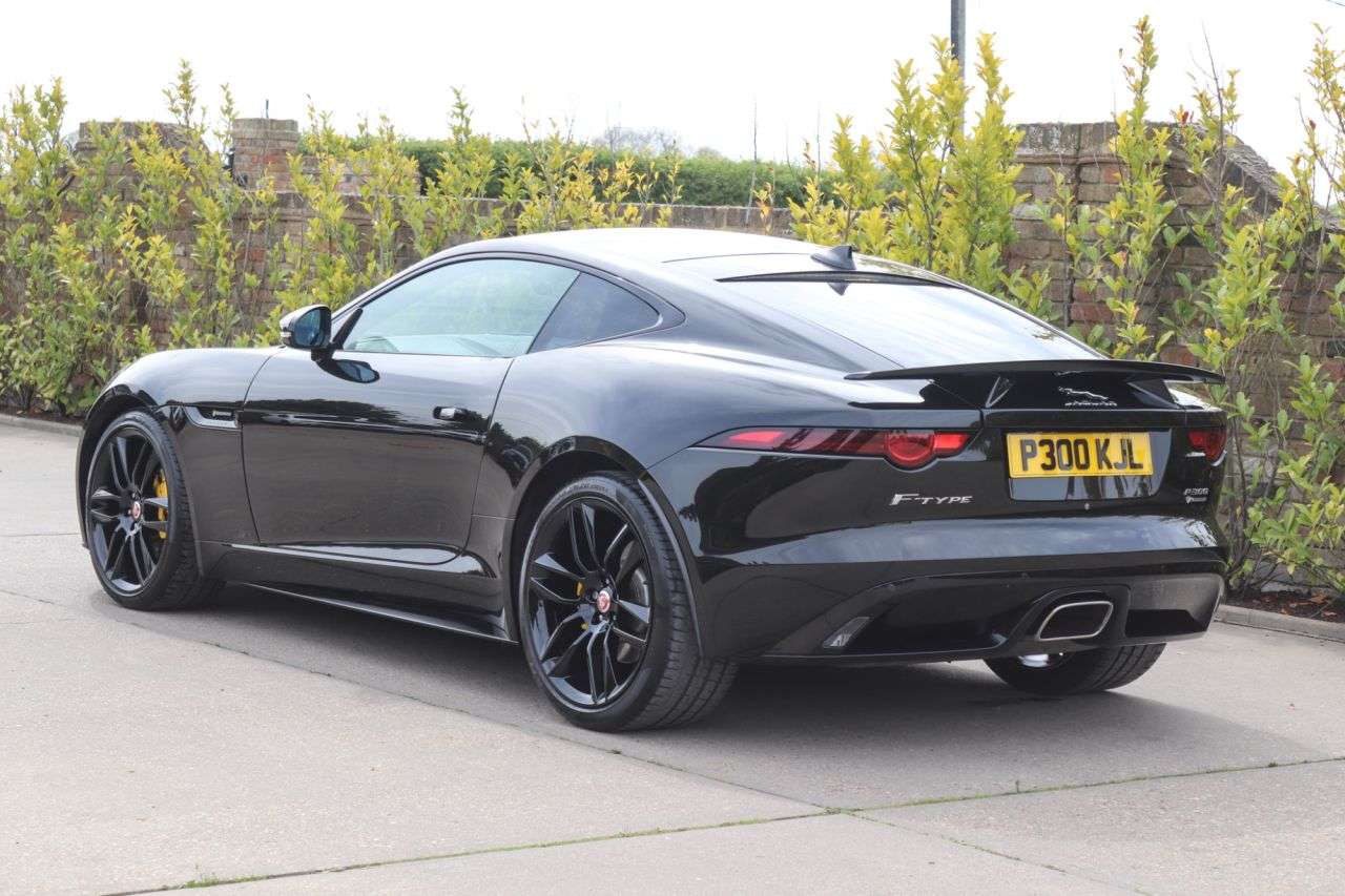 2018 JAGUAR F-TYPE 2018 JAGUAR F-TYPE