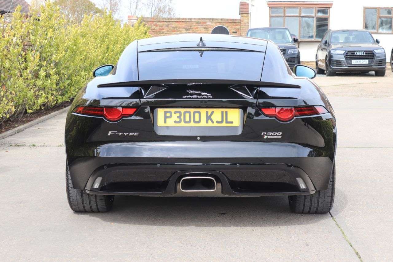 2018 JAGUAR F-TYPE 2018 JAGUAR F-TYPE