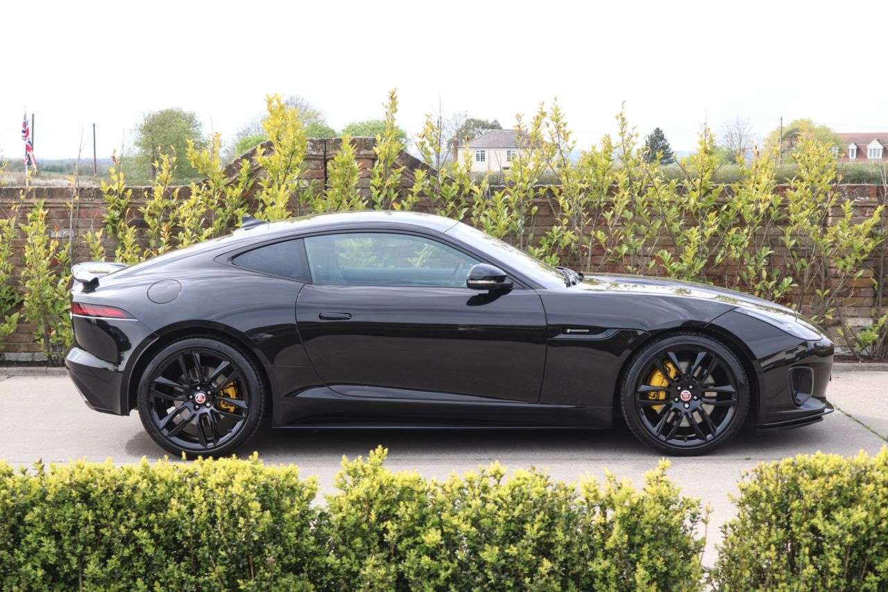 2018 JAGUAR F-TYPE 2018 JAGUAR F-TYPE