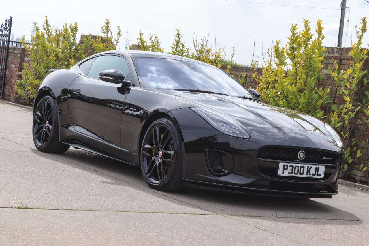 2018 JAGUAR F-TYPE 2018 JAGUAR F-TYPE
