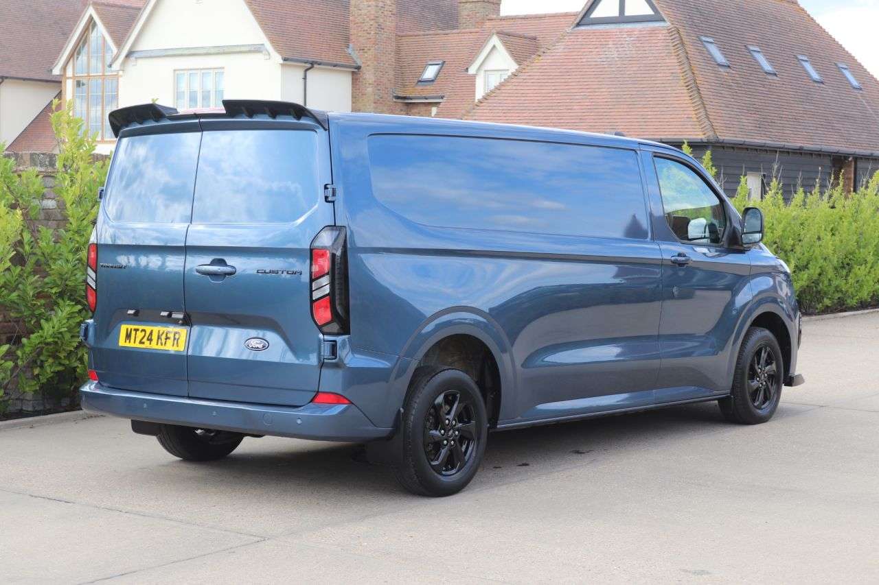2024 FORD TRANSIT CUSTOM 2024 FORD TRANSIT CUSTOM
