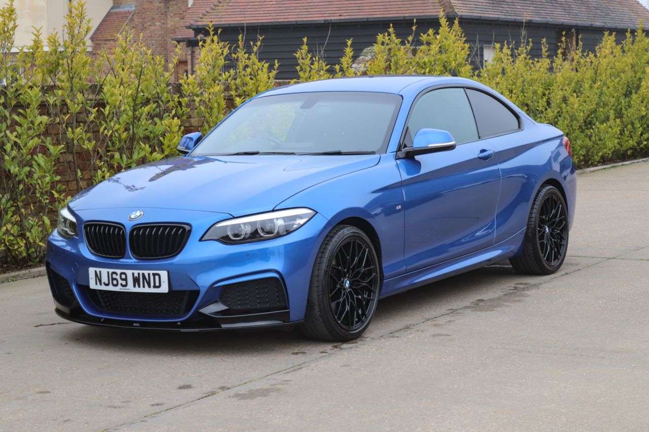 A 2019 BMW 2 SERIES 1.5 218i GPF M Sport Coupe 2dr Petrol Manual Euro 6 (s/s) (136 ps) A 2019 BMW 2 SERIES 1.5 218i GPF M Sport Coupe 2dr Petrol Manual Euro 6 (s/s) (136 ps)