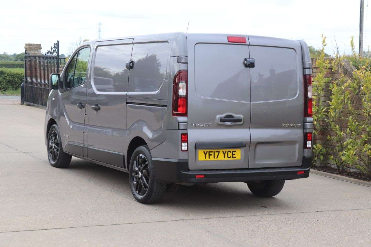 2017 RENAULT TRAFIC 2017 RENAULT TRAFIC