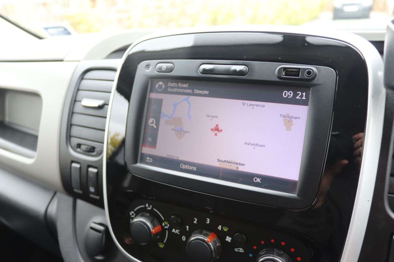 2017 RENAULT TRAFIC 2017 RENAULT TRAFIC