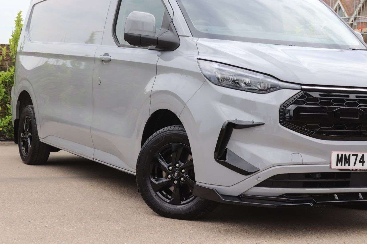 2024 FORD TRANSIT CUSTOM 2024 FORD TRANSIT CUSTOM