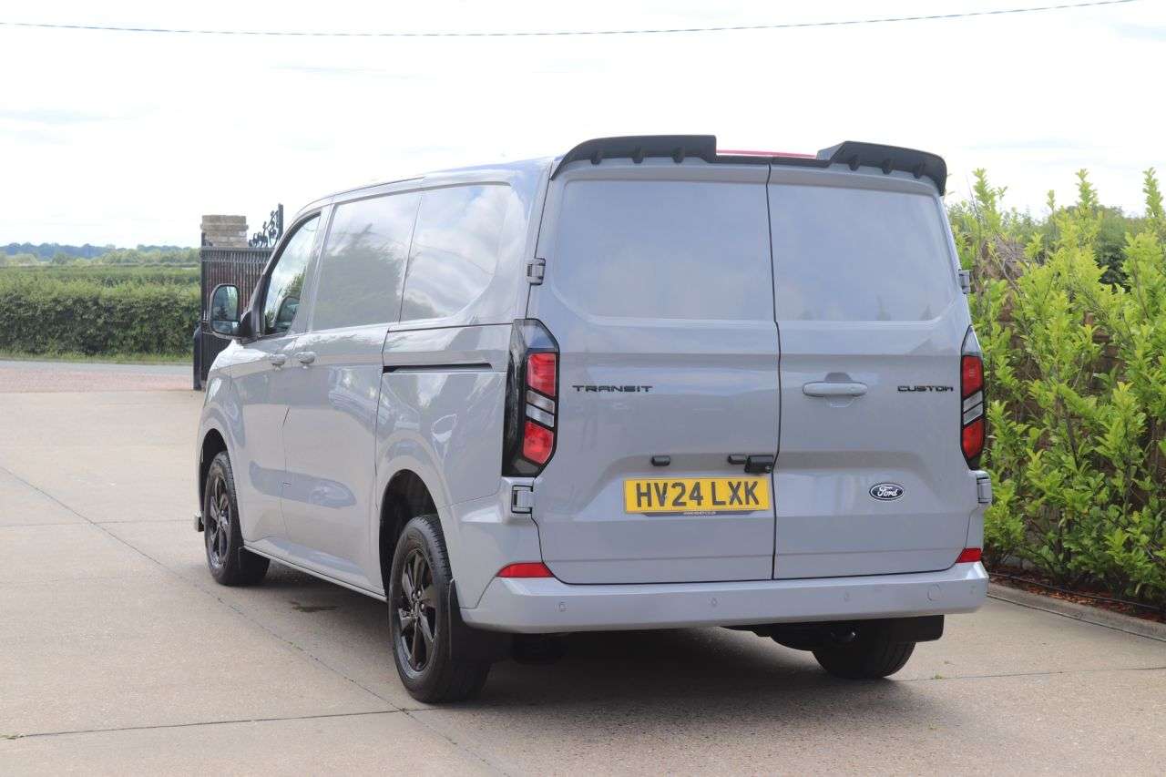 2024 FORD TRANSIT CUSTOM 2024 FORD TRANSIT CUSTOM