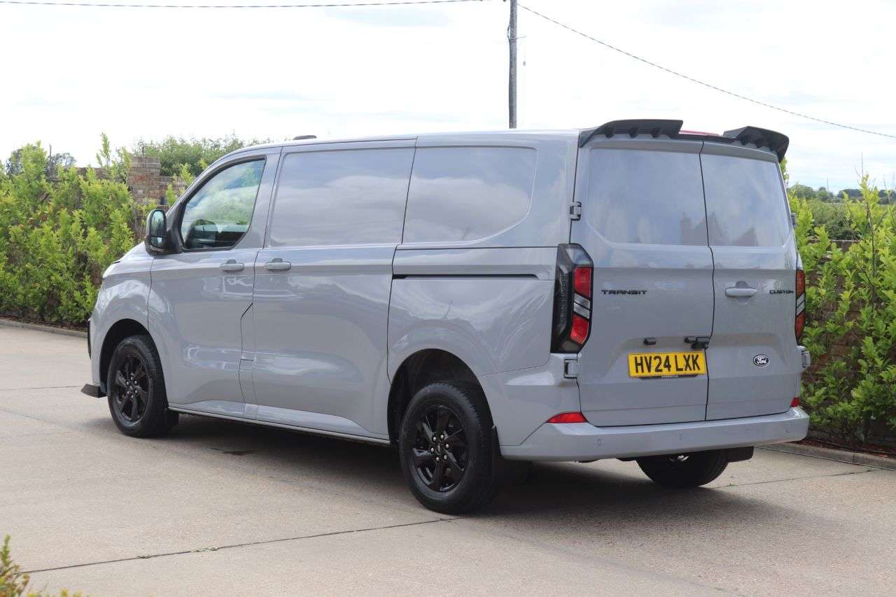 2024 FORD TRANSIT CUSTOM 2024 FORD TRANSIT CUSTOM
