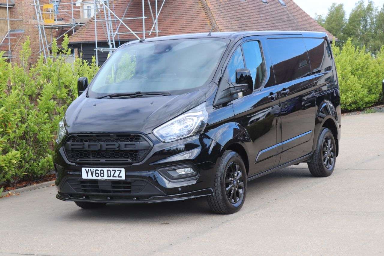 A 2018 FORD TRANSIT CUSTOM 2.0 280 EcoBlue Limited Panel Van 5dr Diesel Manual L1 H1 Euro 6 (130 ps) A 2018 FORD TRANSIT CUSTOM 2.0 280 EcoBlue Limited Panel Van 5dr Diesel Manual L1 H1 Euro 6 (130 ps)