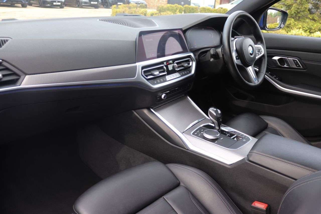 2019 BMW 3 SERIES 2019 BMW 3 SERIES
