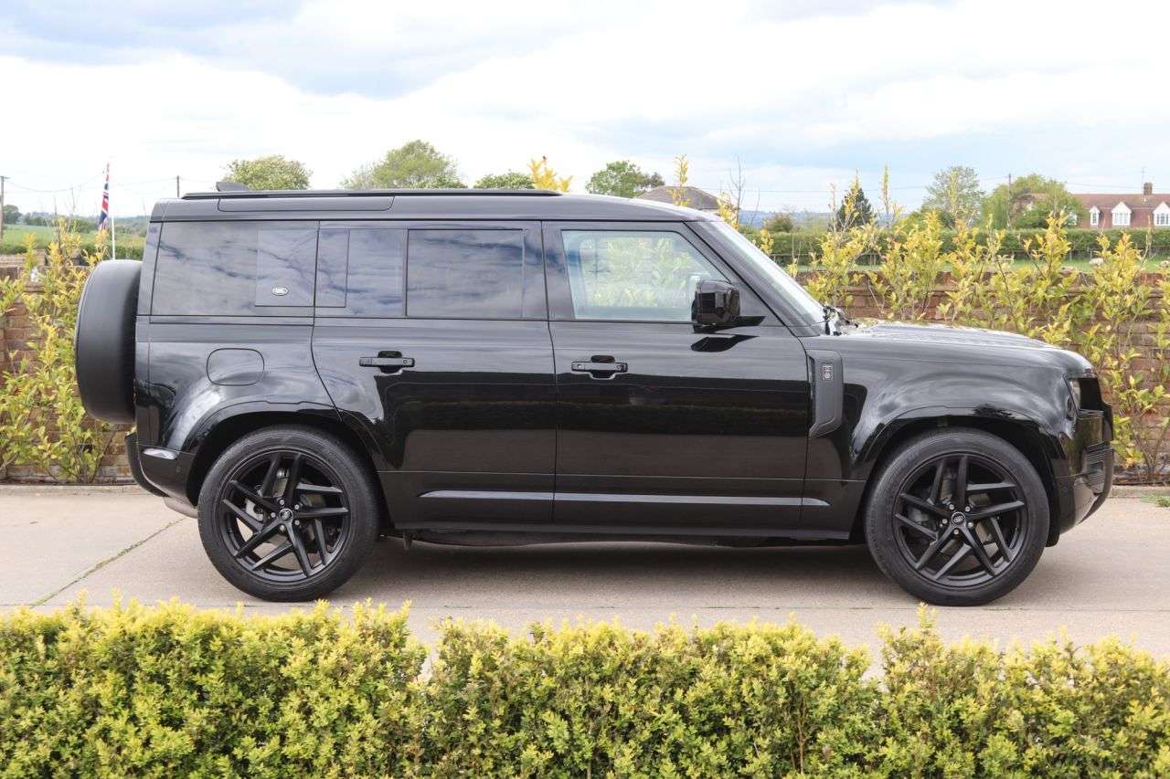 2024 LAND ROVER DEFENDER 2024 LAND ROVER DEFENDER