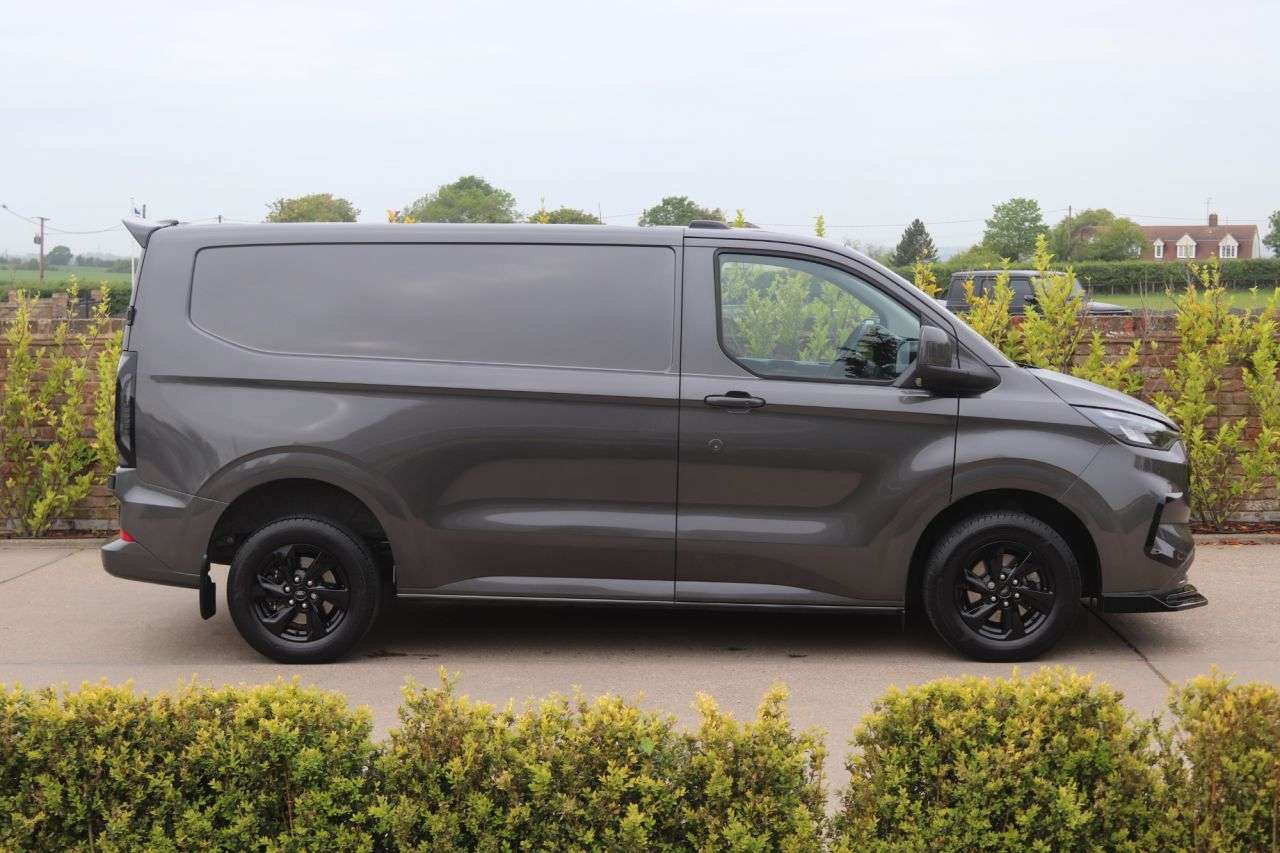 2024 FORD TRANSIT CUSTOM 2024 FORD TRANSIT CUSTOM
