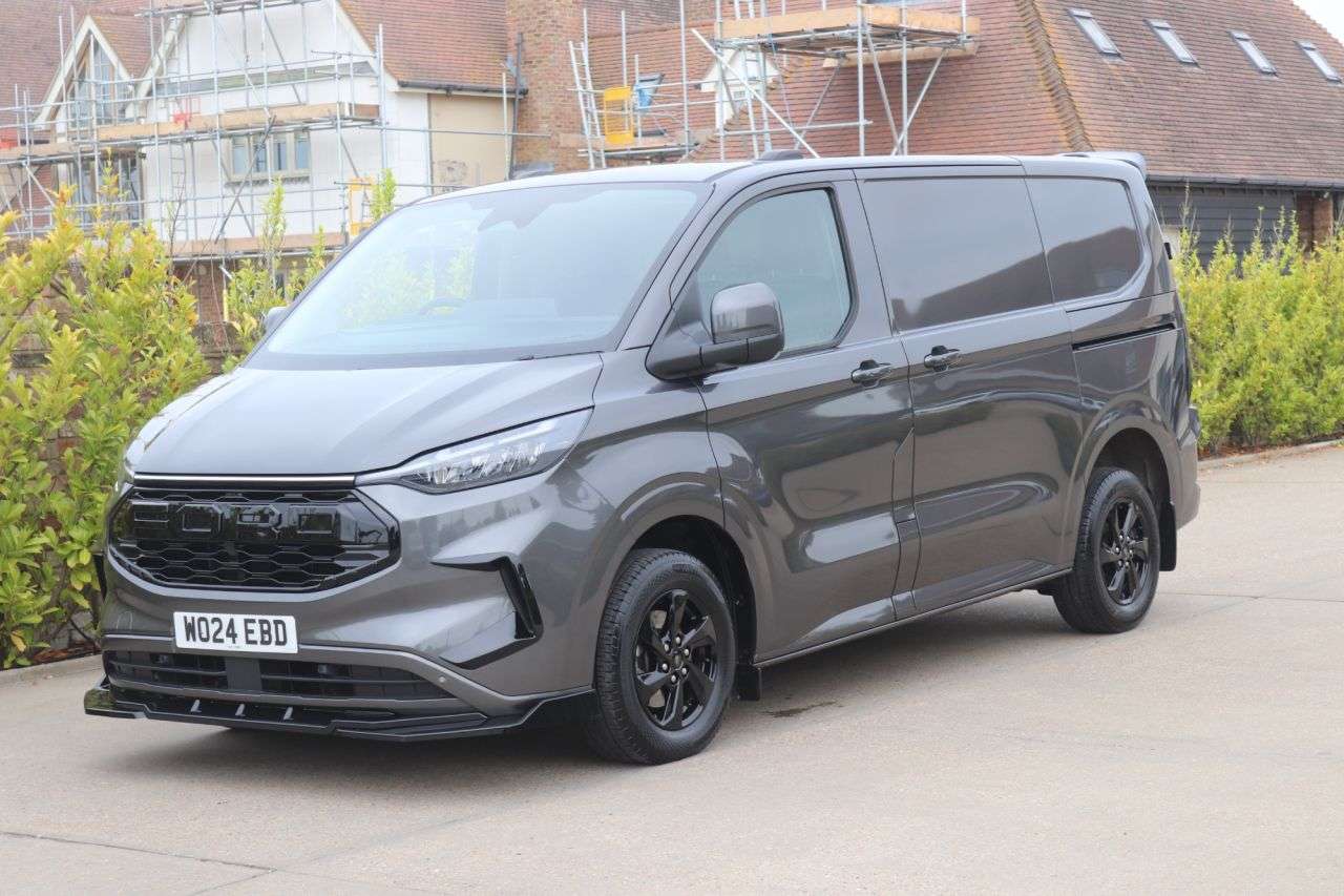 A 2024 FORD TRANSIT CUSTOM 2.0 300 EcoBlue Limited Panel Van 5dr Diesel Manual L1 H1 Euro 6 (s/s) (136 A 2024 FORD TRANSIT CUSTOM 2.0 300 EcoBlue Limited Panel Van 5dr Diesel Manual L1 H1 Euro 6 (s/s) (136