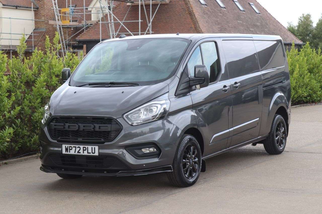 A 2022 FORD TRANSIT CUSTOM 2.0 340 EcoBlue Limited Panel Van 5dr Diesel Manual L2 H1 Euro 6 (s/s) (170 A 2022 FORD TRANSIT CUSTOM 2.0 340 EcoBlue Limited Panel Van 5dr Diesel Manual L2 H1 Euro 6 (s/s) (170