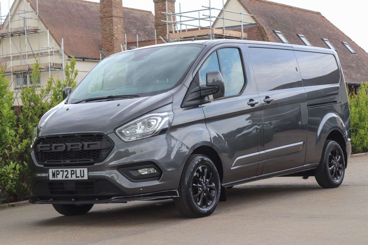 A 2022 FORD TRANSIT CUSTOM 2.0 340 EcoBlue Limited Panel Van 5dr Diesel Manual L2 H1 Euro 6 (s/s) (170 A 2022 FORD TRANSIT CUSTOM 2.0 340 EcoBlue Limited Panel Van 5dr Diesel Manual L2 H1 Euro 6 (s/s) (170