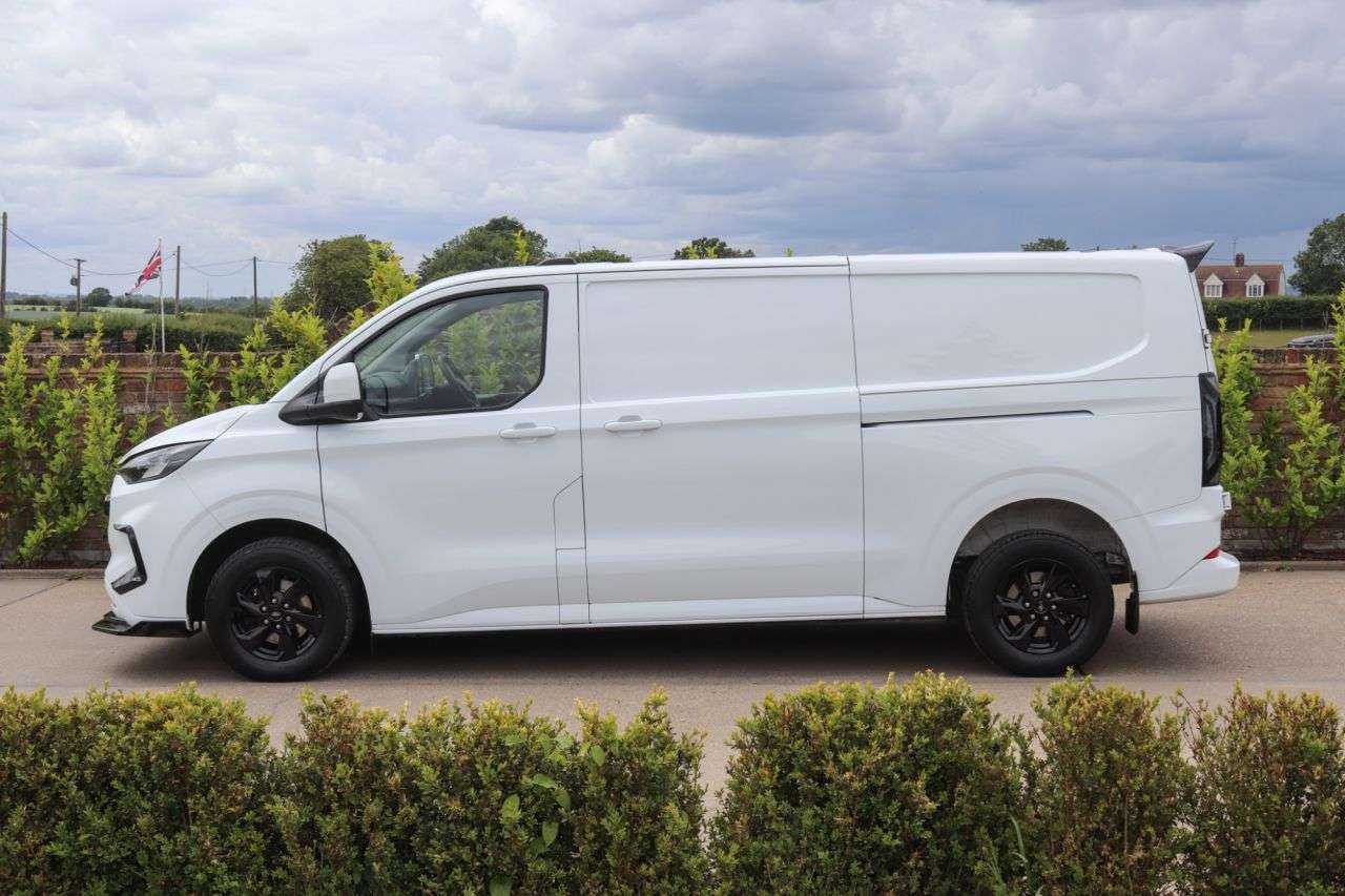 2024 FORD TRANSIT CUSTOM 2024 FORD TRANSIT CUSTOM