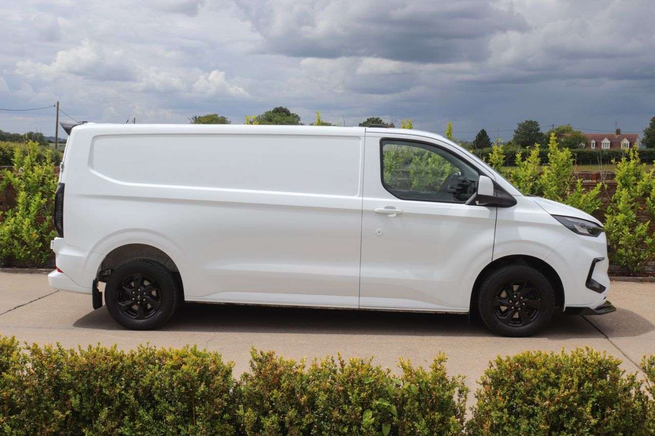 2024 FORD TRANSIT CUSTOM 2024 FORD TRANSIT CUSTOM