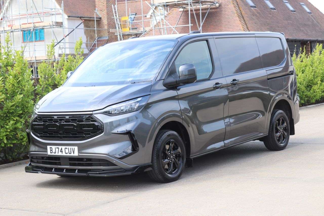 A 2024 FORD TRANSIT CUSTOM 2.0 300 EcoBlue Limited Panel Van 5dr Diesel Manual L1 H1 Euro 6 (s/s) (136 A 2024 FORD TRANSIT CUSTOM 2.0 300 EcoBlue Limited Panel Van 5dr Diesel Manual L1 H1 Euro 6 (s/s) (136