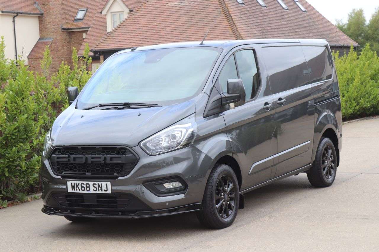 A 2018 FORD TRANSIT CUSTOM 2.0 280 EcoBlue Limited Panel Van 5dr Diesel Manual L1 H1 Euro 6 (130 ps) A 2018 FORD TRANSIT CUSTOM 2.0 280 EcoBlue Limited Panel Van 5dr Diesel Manual L1 H1 Euro 6 (130 ps)