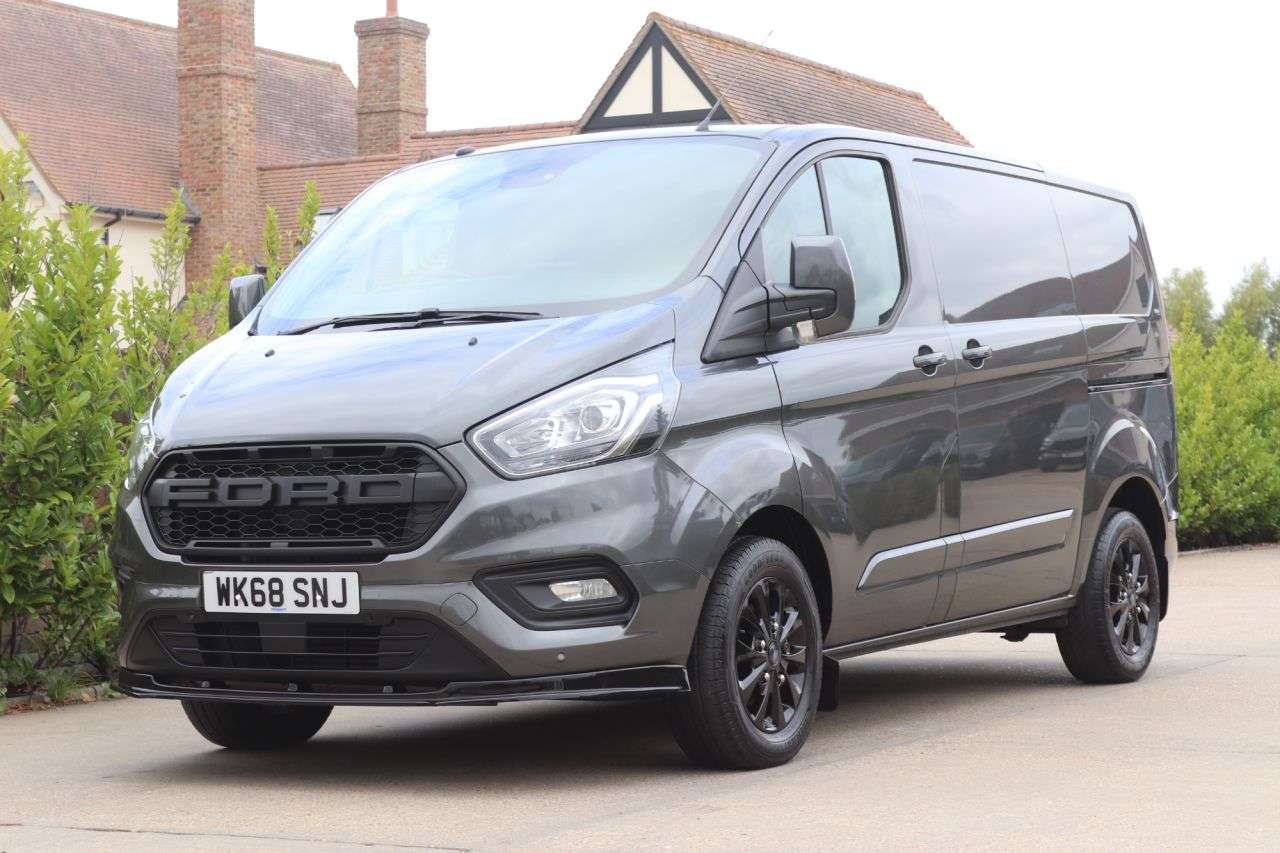 A 2018 FORD TRANSIT CUSTOM 2.0 280 EcoBlue Limited Panel Van 5dr Diesel Manual L1 H1 Euro 6 (130 ps) A 2018 FORD TRANSIT CUSTOM 2.0 280 EcoBlue Limited Panel Van 5dr Diesel Manual L1 H1 Euro 6 (130 ps)