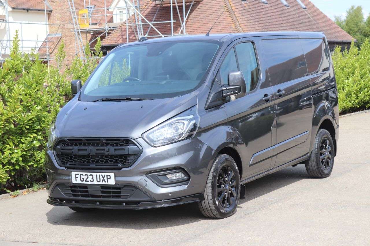 A 2023 FORD TRANSIT CUSTOM 2.0 280 EcoBlue Limited Panel Van 5dr Diesel Auto L1 H1 Euro 6 (s/s) (170 p A 2023 FORD TRANSIT CUSTOM 2.0 280 EcoBlue Limited Panel Van 5dr Diesel Auto L1 H1 Euro 6 (s/s) (170 p