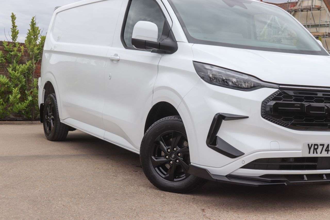 2024 FORD TRANSIT CUSTOM 2024 FORD TRANSIT CUSTOM
