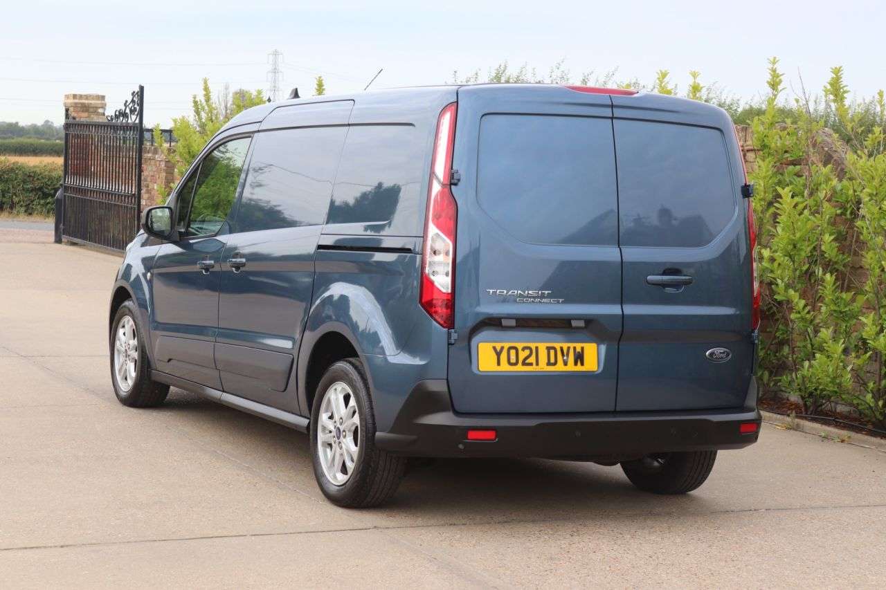 A 2021 FORD TRANSIT CONNECT 1.5 240 EcoBlue Limited Panel Van 5dr Diesel Manual L2 Euro 6 (s/s) (120 ps A 2021 FORD TRANSIT CONNECT 1.5 240 EcoBlue Limited Panel Van 5dr Diesel Manual L2 Euro 6 (s/s) (120 ps
