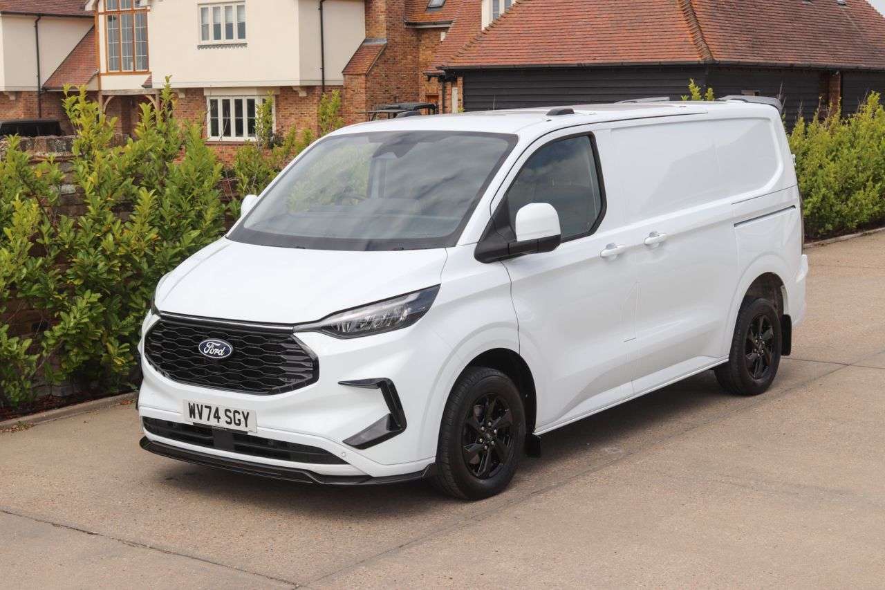 2024 FORD TRANSIT CUSTOM 2024 FORD TRANSIT CUSTOM