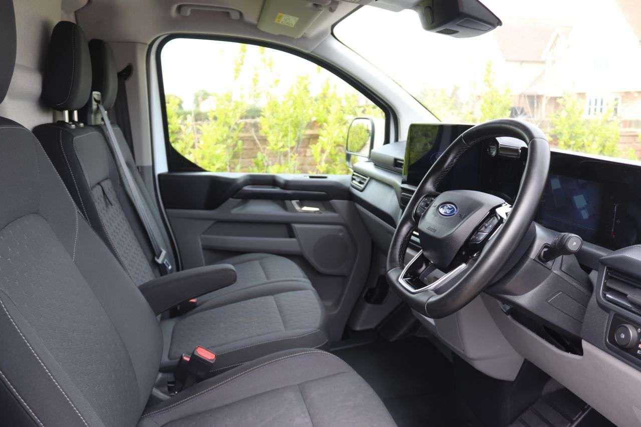 2024 FORD TRANSIT CUSTOM 2024 FORD TRANSIT CUSTOM